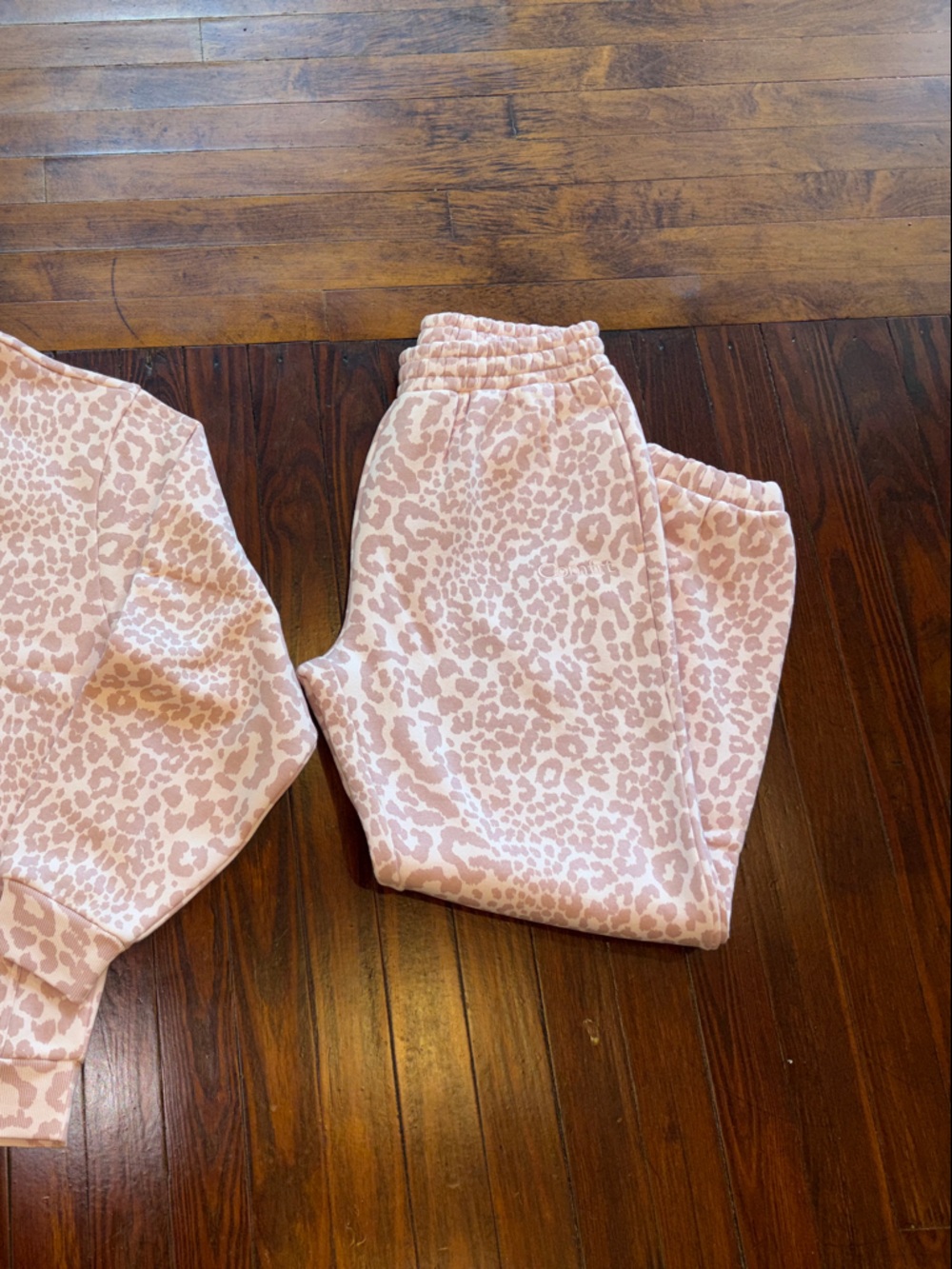 COMFRT signature hoodie and jogger set- blush leopard